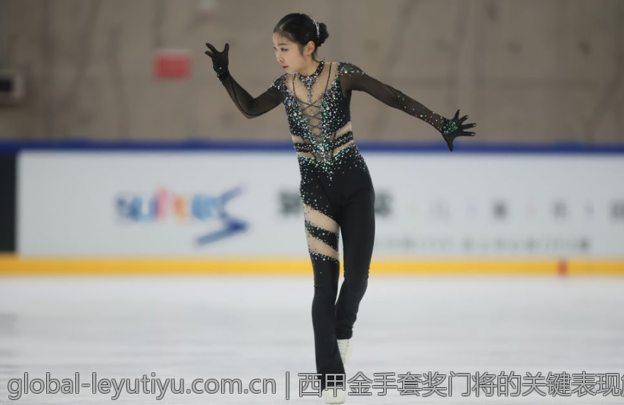 西甲金手套奖门将的关键表现解析
